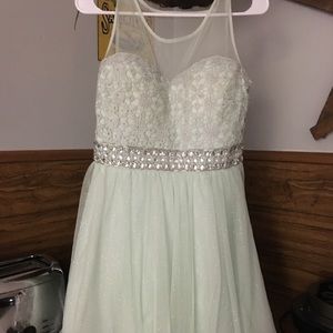 Prom/formal dress